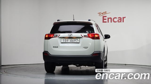 Toyota RAV4 2.5 4WD 4th 2014 — фото 4