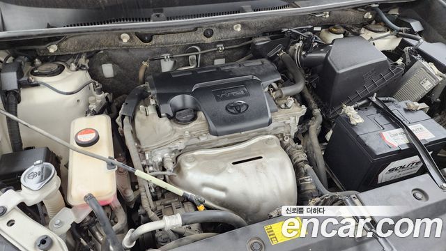 Toyota RAV4 2.5 4WD 4th 2014 — фото 6