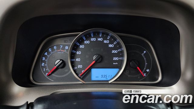 Toyota RAV4 2.5 4WD 4th 2014 — фото 8