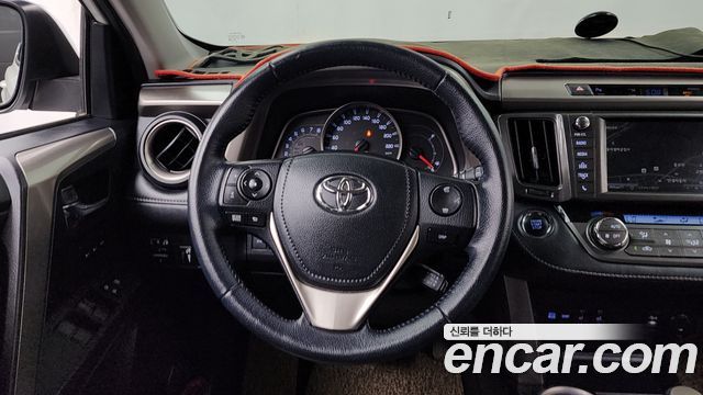 Toyota RAV4 2.5 4WD 4th 2014 — фото 13