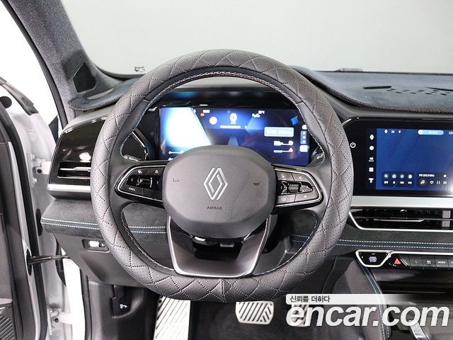 Renault Korea Grand Koleos 1.5 E-TECH Esprit Alphine 2WD 2025 — фото 19