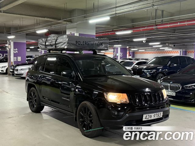Jeep Compass 2.4 Black Edition 1st 2013 — фото 3