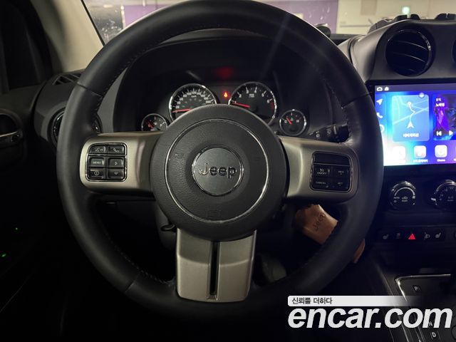 Jeep Compass 2.4 Black Edition 1st 2013 — фото 15