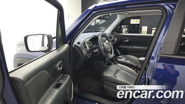 Jeep Renegade 2.4 Limited 2020 — фото 10