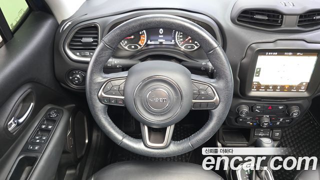 Jeep Renegade 2.4 Limited 2020 — фото 13