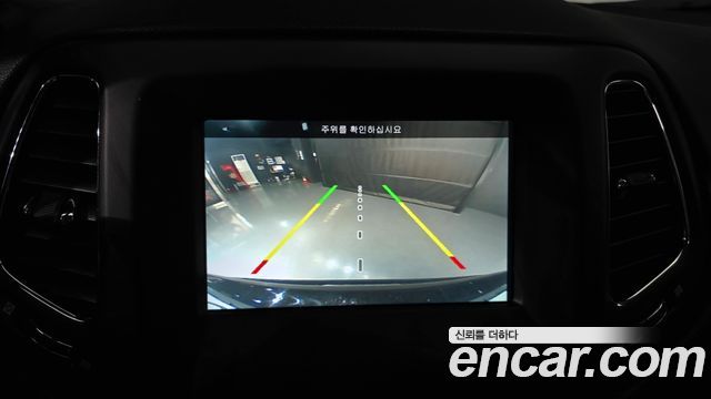 Jeep Compass (II) 2.4 Longitude AWD 2018 — фото 13