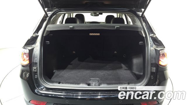 Jeep Compass (II) 2.4 Longitude AWD 2018 — фото 16