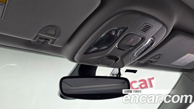 Jeep Compass (II) 2.4 Longitude AWD 2018 — фото 17