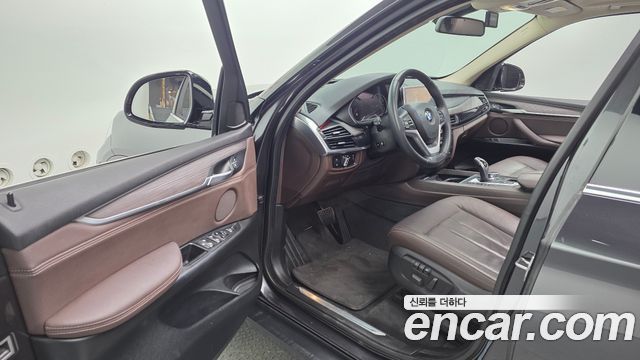 BMW X5 (F15) xDrive 30d 2017 — фото 10