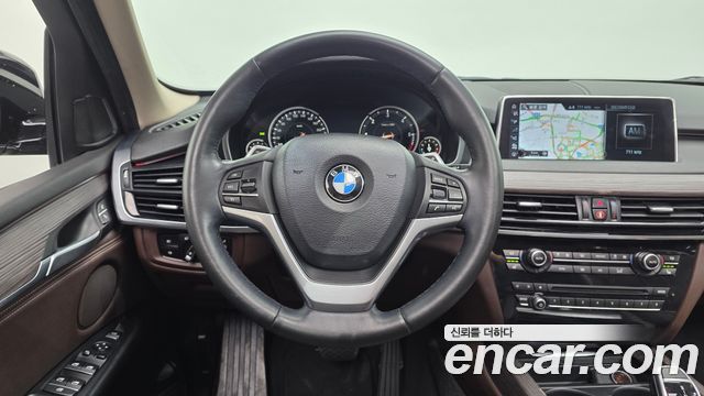 BMW X5 (F15) xDrive 30d 2017 — фото 14