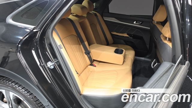 Kia K5 (III) 2.0 Signature 2023 — фото 16