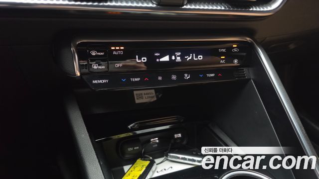 Kia K5 (III) 2.0 Signature 2023 — фото 36