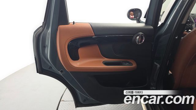 MINI Cooper S Countryman ALL4 Classic 2nd 2022 — фото 31