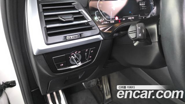 BMW X3 (G01) xDrive 30e M Sports Pro 2022 — фото 27
