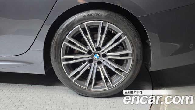 BMW 3 Series (G20) 320i M Sport 2021 — фото 27