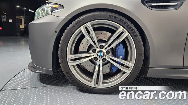 BMW M5 (F10) M5 Sedan 2015 — фото 5