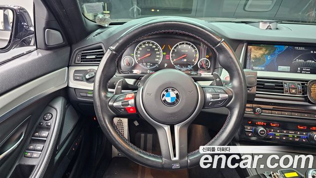 BMW M5 (F10) M5 Sedan 2015 — фото 13