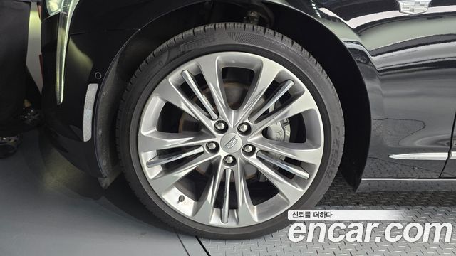 Cadillac CT6 3.6 Platinum AWD 2019 — фото 5