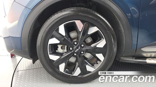 Kia Sportage (V) Gasoline 1.6 Turbo 2WD Signature Gravity 2022 — фото 5