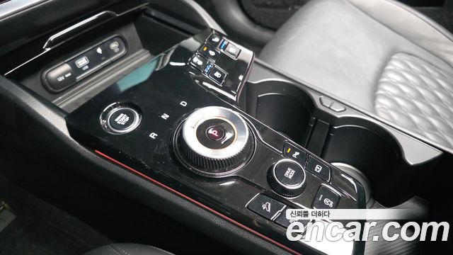 Kia Sportage (V) Gasoline 1.6 Turbo 2WD Signature Gravity 2022 — фото 9