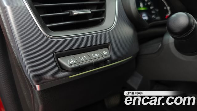 Renault Korea XM3 1.3 TCe RE Signature 2023 — фото 19