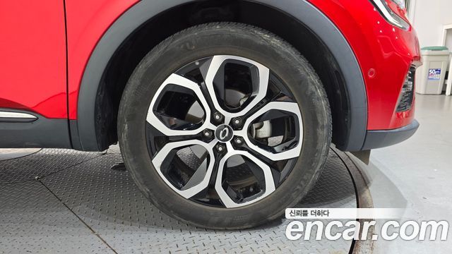 Renault Korea XM3 1.3 TCe RE Signature 2023 — фото 21