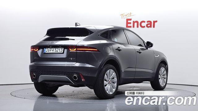 Jaguar E-PACE P250 SE 2018 — фото 2