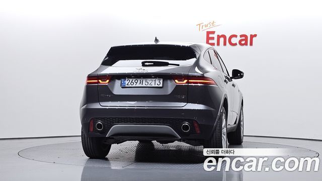 Jaguar E-PACE P250 SE 2018 — фото 4