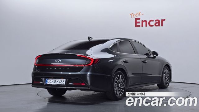 Hyundai Sonata Hybrid (DN8) Inspiration 2022 — фото 2