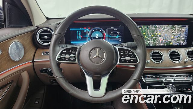 Mercedes-Benz E-Class (W213) E300 4MATIC Exclusive 2019 — фото 13