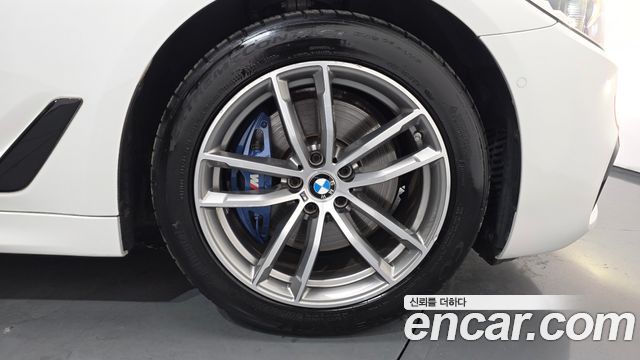 BMW 5 Series (G30) 530i M Sport Package Plus 2017 — фото 21
