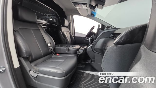Hyundai Staria Cargo 3-Seater Modern 2024 — фото 10