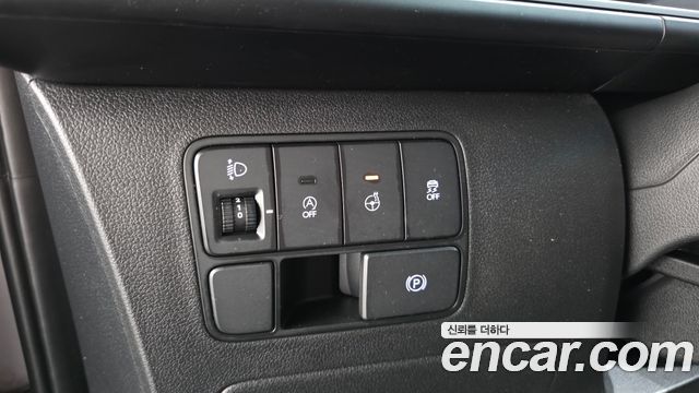 Hyundai Staria Cargo 3-Seater Modern 2024 — фото 13