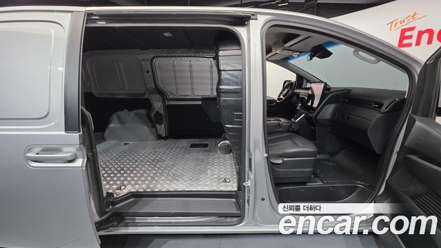 Hyundai Staria Cargo 3-Seater Modern 2024 — фото 18