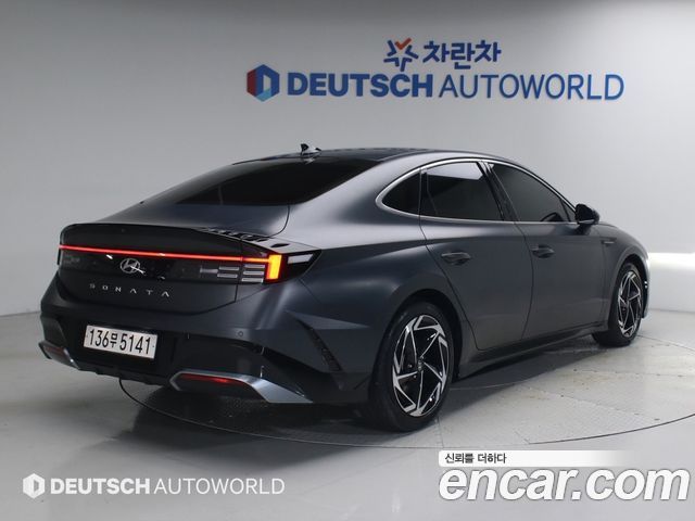 Hyundai Sonata The Edge (DN8) 2.0 Exclusive 2024 — фото 2