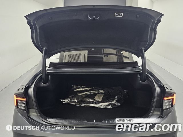 Hyundai Sonata The Edge (DN8) 2.0 Exclusive 2024 — фото 23