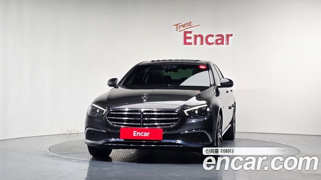 Mercedes-Benz E-Class (W213) E300e 4MATIC Exclusive 2021 — фото 3