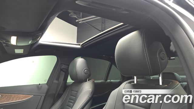 Mercedes-Benz E-Class (W213) E300e 4MATIC Exclusive 2021 — фото 16