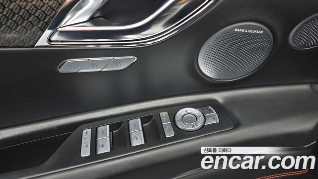 Genesis GV80 Coupe 3.5T e-S/C Gasoline AWD 2024 — фото 28