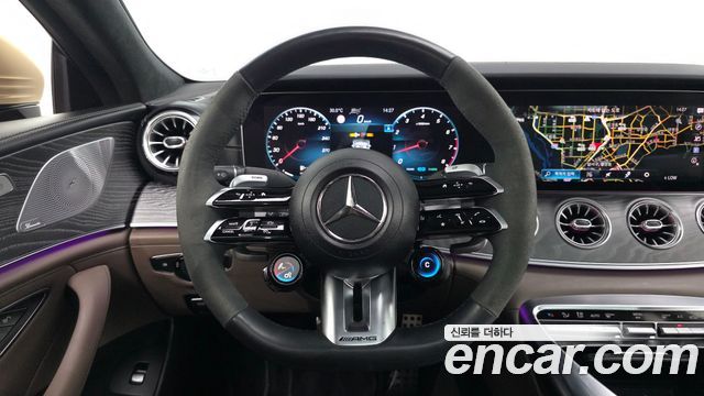 Mercedes-Benz AMG GT 4Door 43 4MATIC+ Dynamic golden daylight 2023 — фото 13