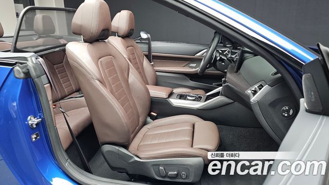 BMW 4 Series (G22) 420i M Sport Pro Convertible 2025 — фото 15