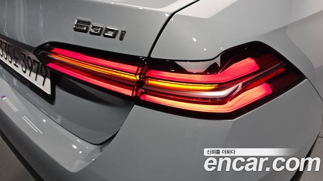 BMW 5 Series (G60) 530i xDrive M Sport 2025 — фото 23