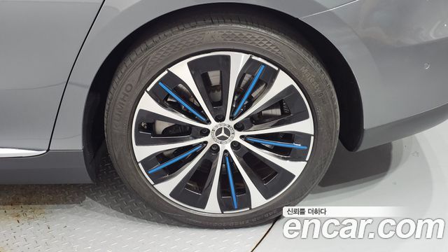Mercedes-Benz EQE (V295) EQE350+ 2022 — фото 19
