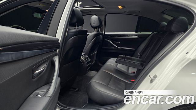 BMW 5 Series (F10) 520d M Aero Dynamic 2016 — фото 16