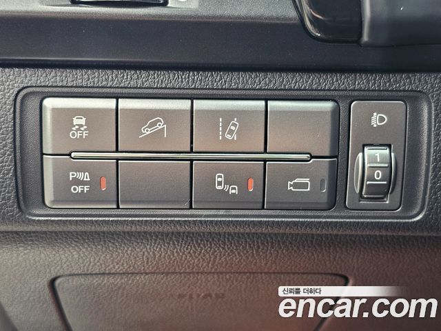 KG Mobility (SsangYong) Rexton Sports Khan Diesel 2.2 4WD Noblesse (5-Link) 2020 — фото 20
