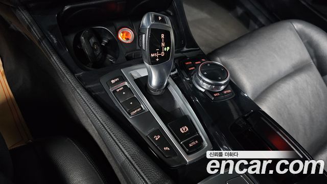 BMW 5 Series (F10) 520d xDrive 2015 — фото 9