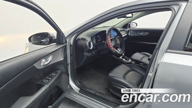 Kia K3 (II) 1.6 Trendy 2022 — фото 10