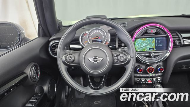 MINI Cooper Convertible Standard 3rd Generation 2018 — фото 13