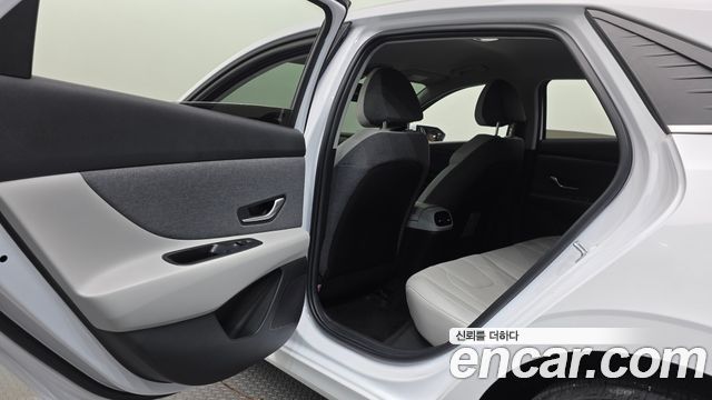 Hyundai Avante (CN7) 1.6 Inspiration 2023 — фото 16