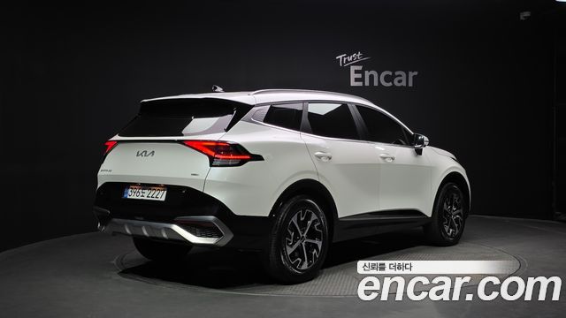 Kia Sportage Hybrid (V) Signature 2WD 2024 — фото 2